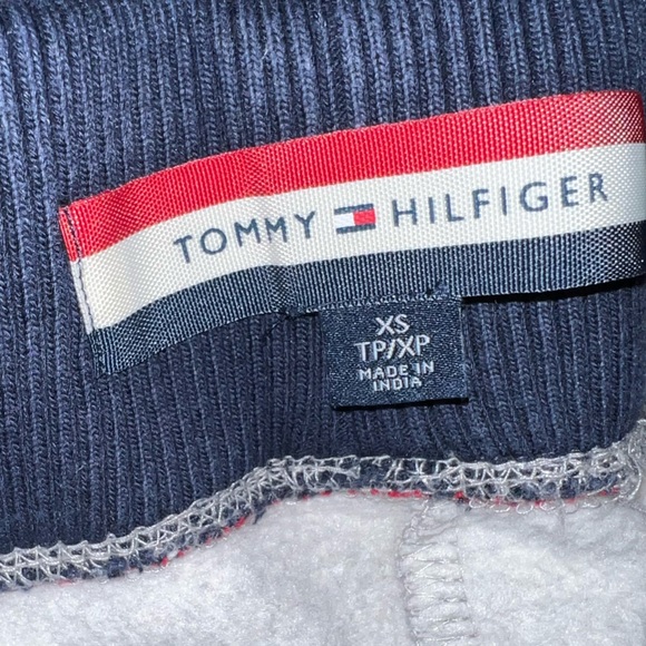 Gray Tommy Hilfiger Sweatpants Size XSmall - Picture 5 of 5